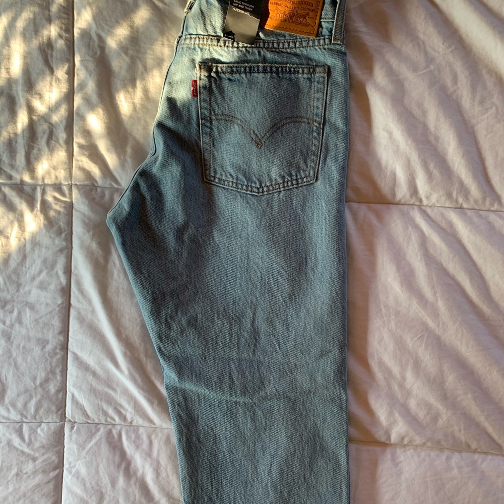 Levi’s Jeans - Picture 2 of 4